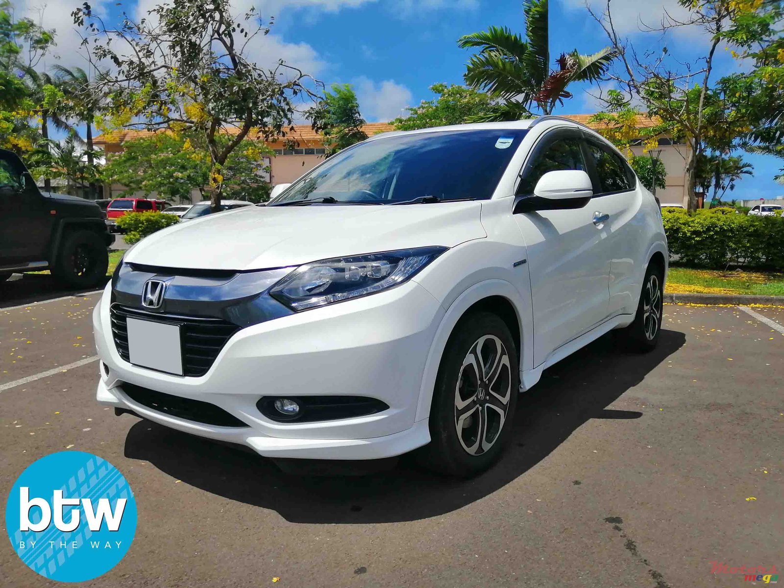 2014' Honda CR-X photo #2