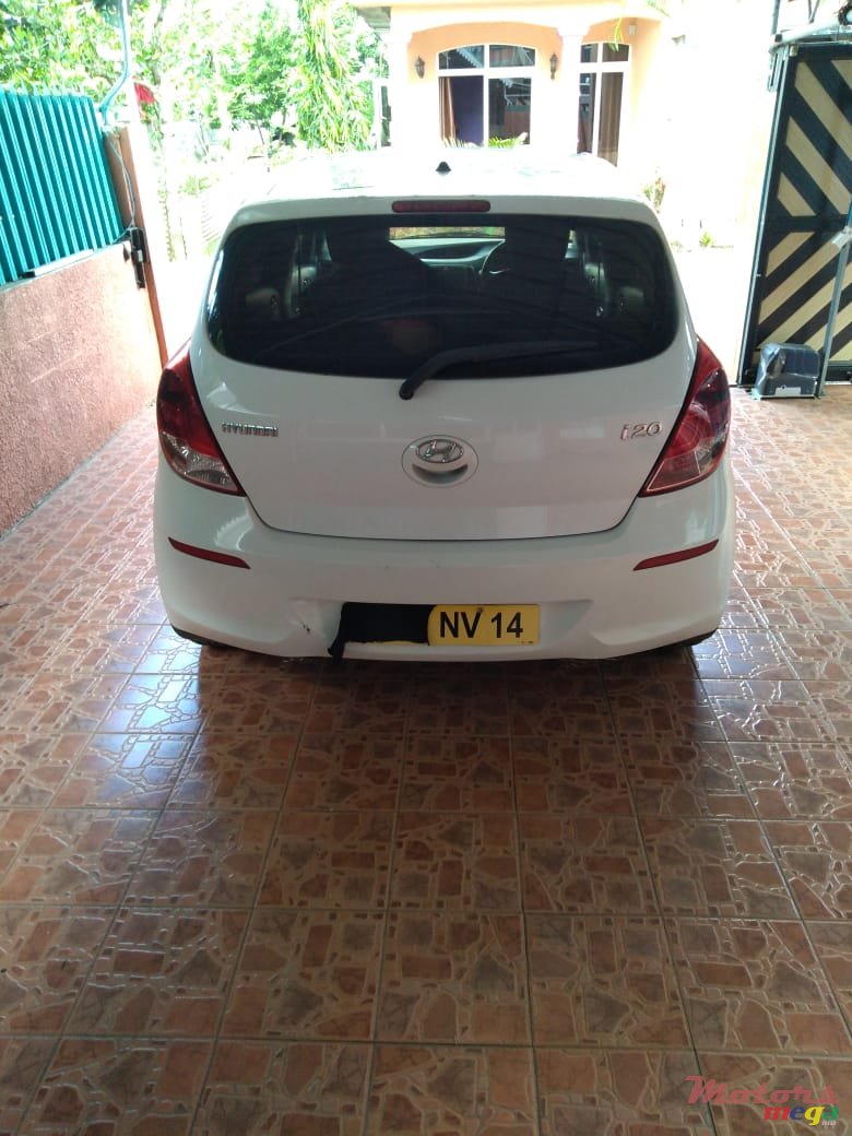 2014' Hyundai i20 photo #6