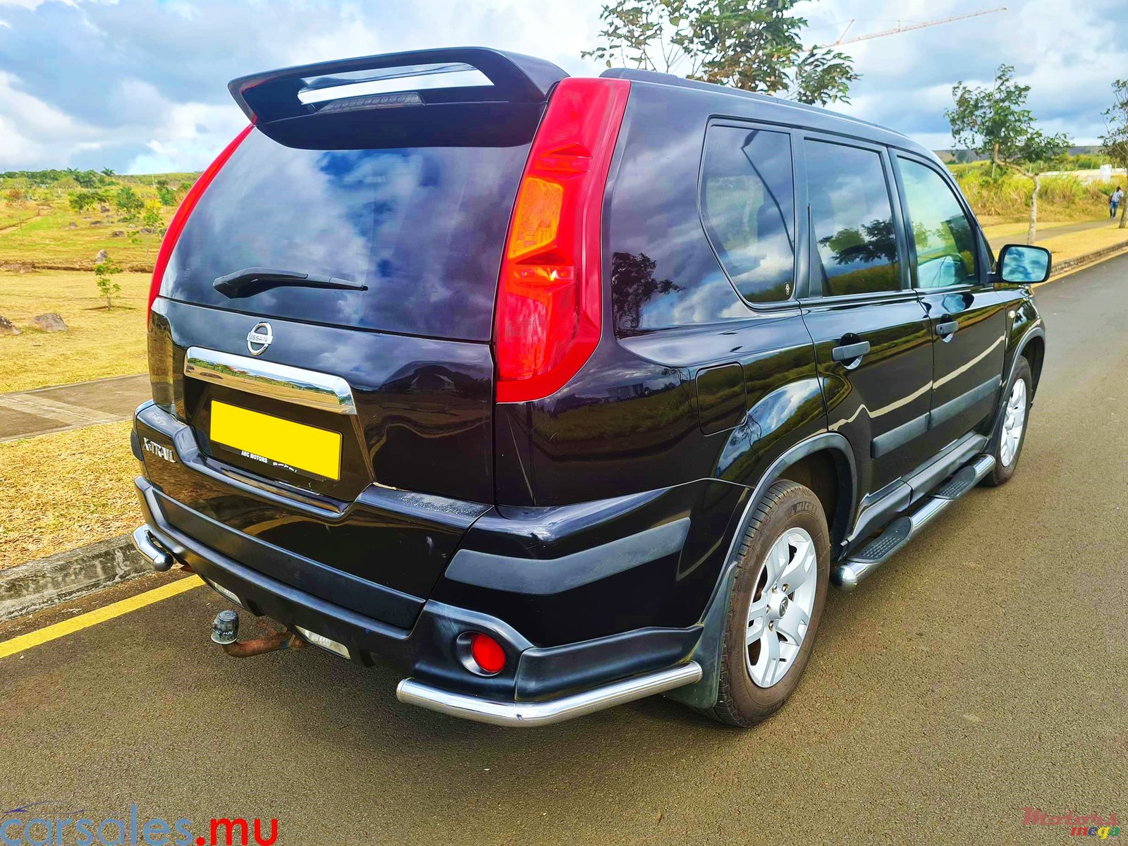 2010' Nissan X-Trail photo #4