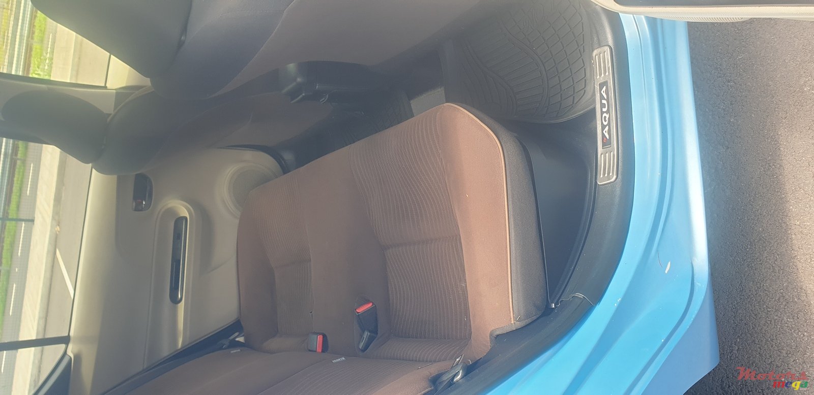 2014' Toyota Aqua photo #7