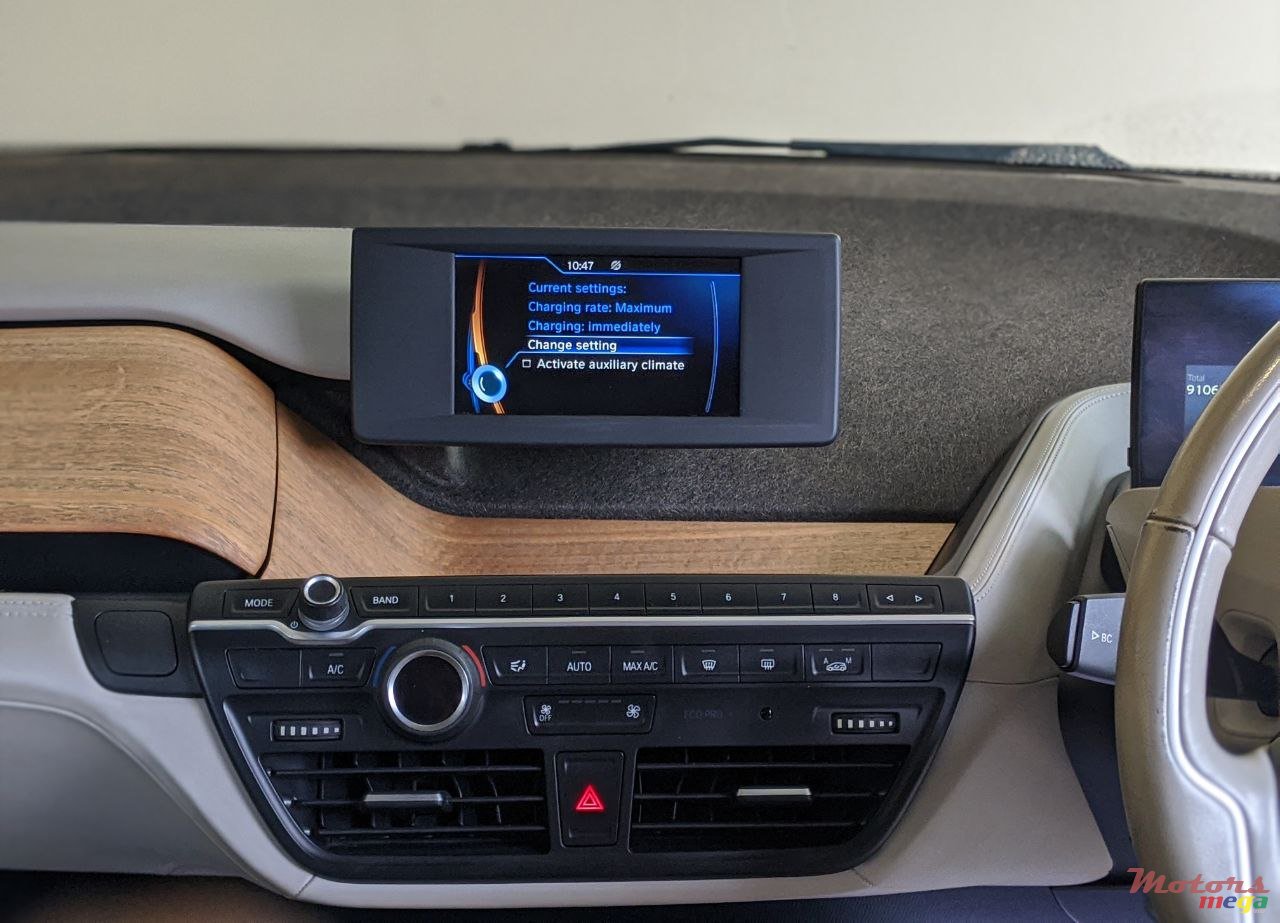 2015' BMW i3 range-extender photo #3