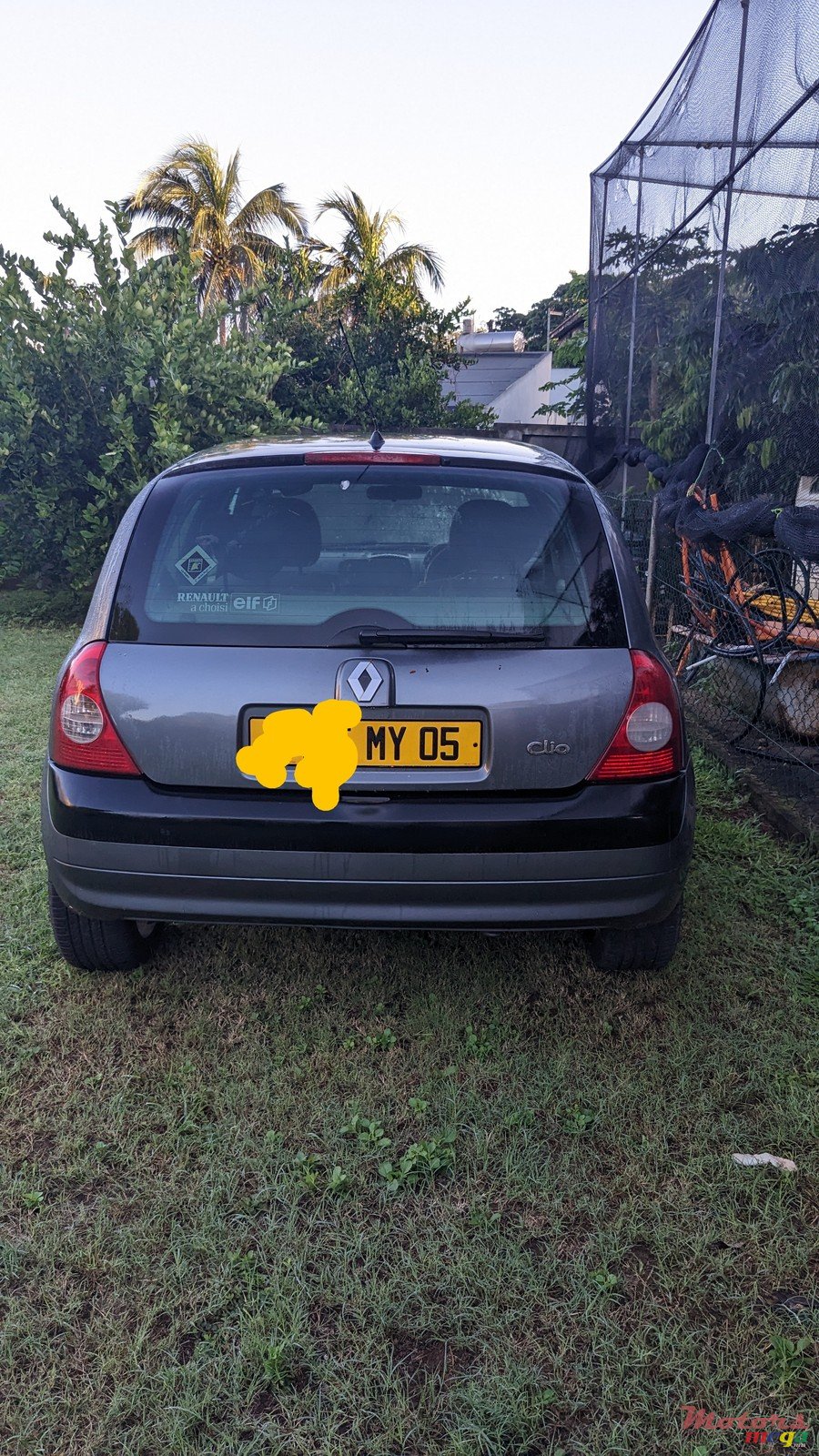 2005' Renault Clio photo #4