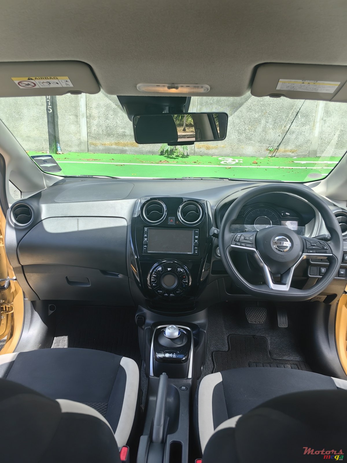 2019' Nissan Note E-Power photo #4