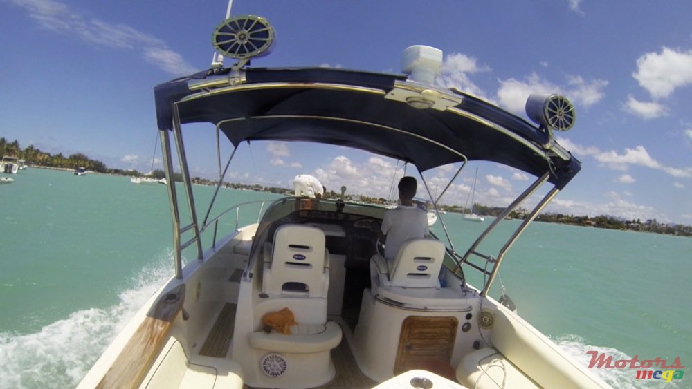 2000' Legend photo #3