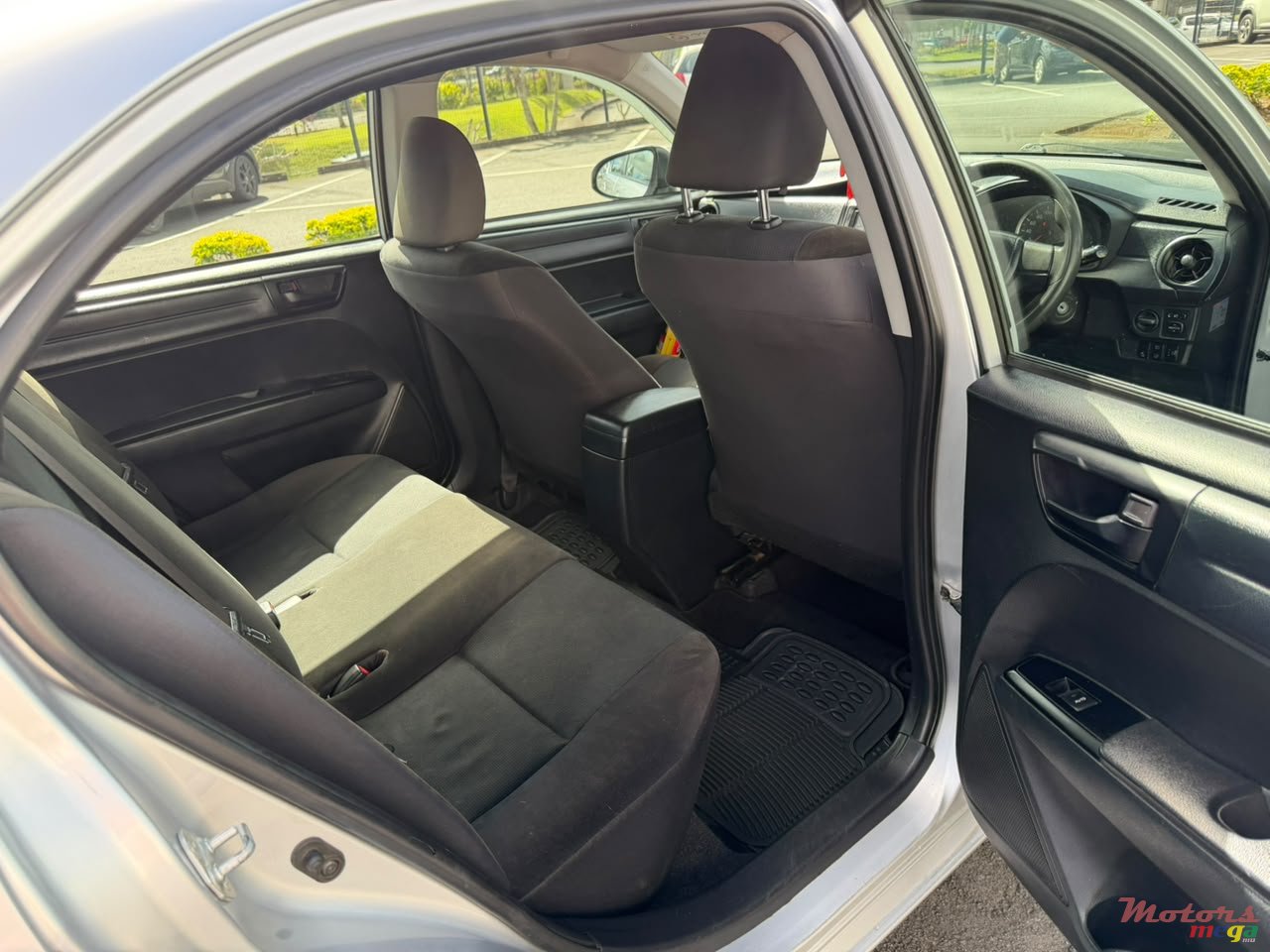 2018' Toyota Axio photo #6