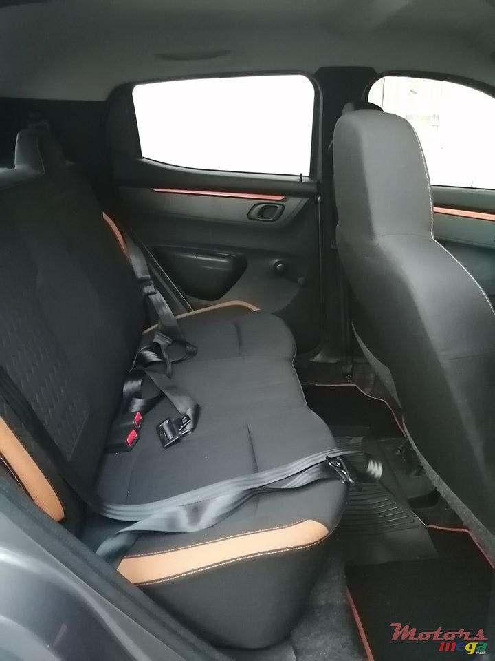 2017' Renault Kwid Climber photo #5