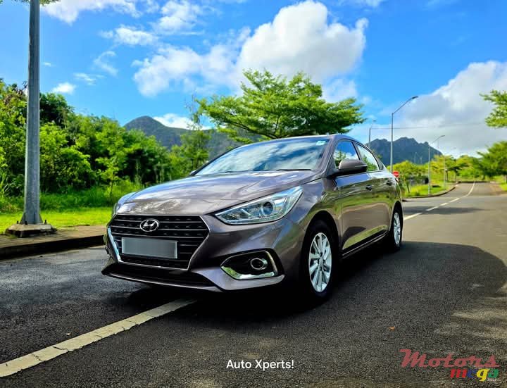2019' Hyundai Accent photo #1