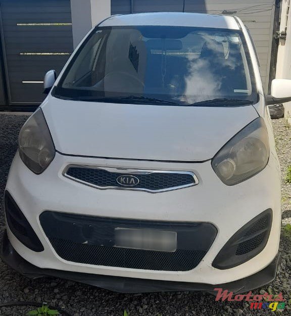 2012' Kia Picanto photo #3