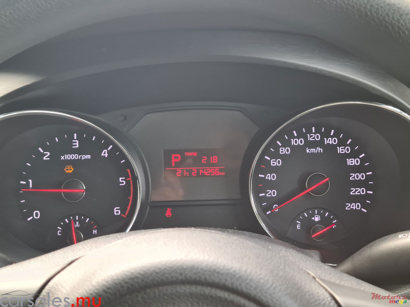 2019' Kia Carnival 11 Seater 2.2 CRDI photo #7