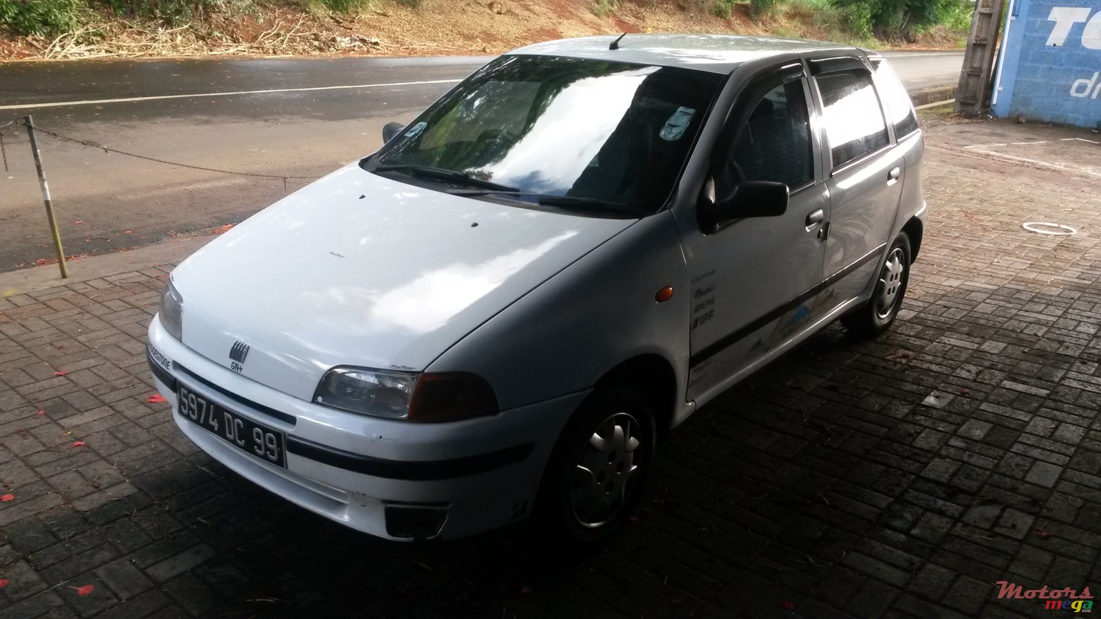 1999' Fiat Punto photo #1