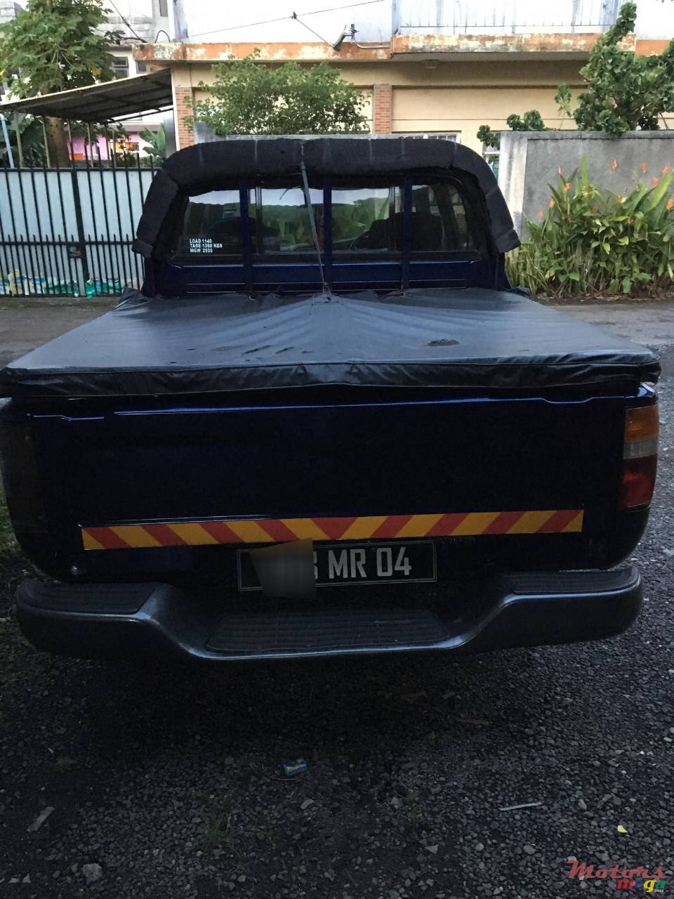 2004' Toyota photo #1