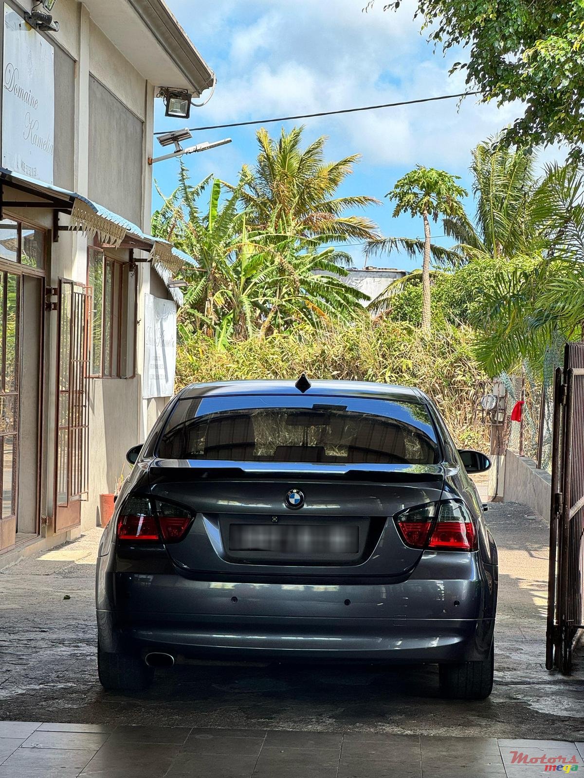 2008' BMW 316 photo #3