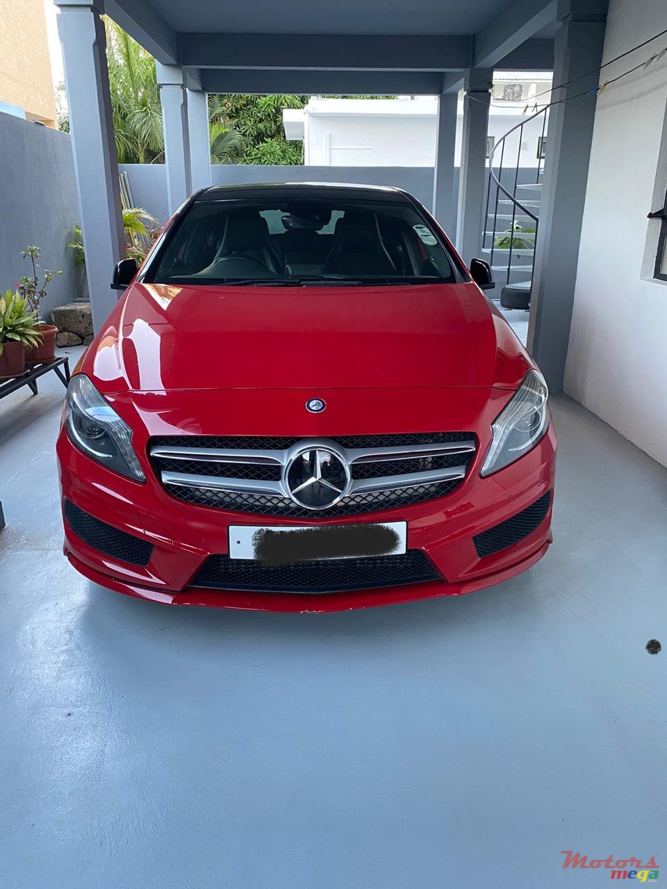 2017' Mercedes-Benz A 180 photo #1