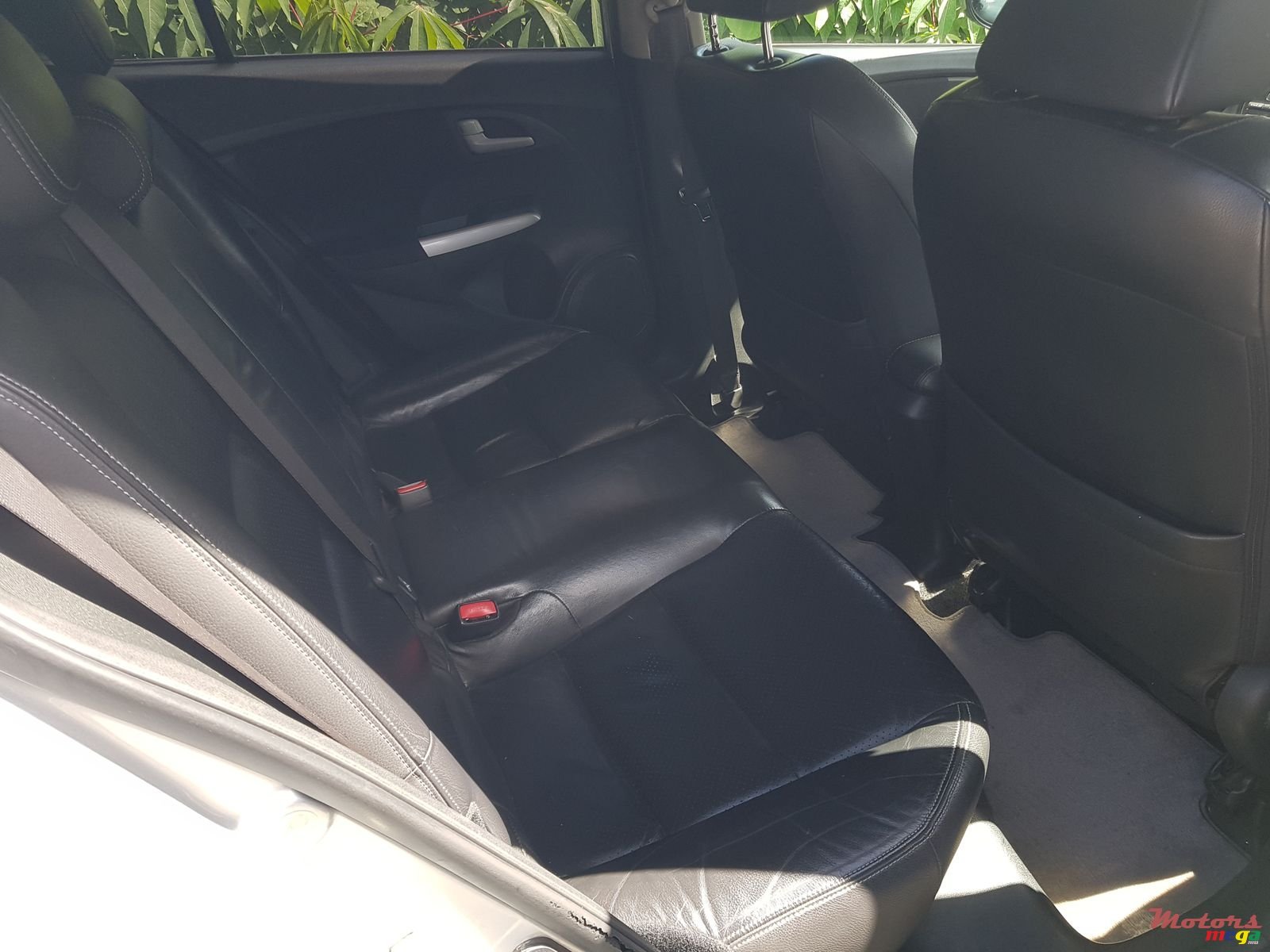 2013' Honda Insight photo #5