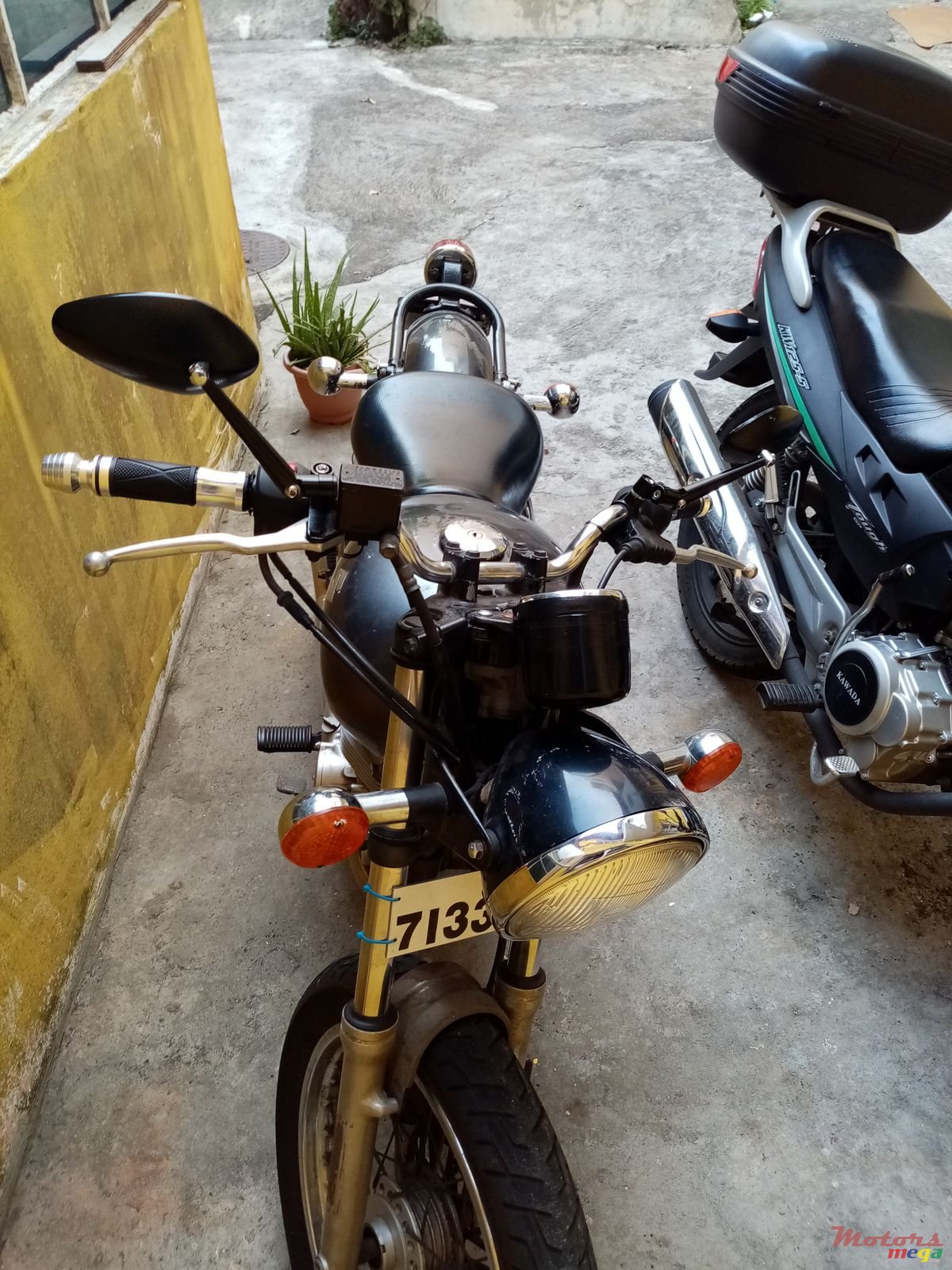 2011' Suzuki Tu photo #3