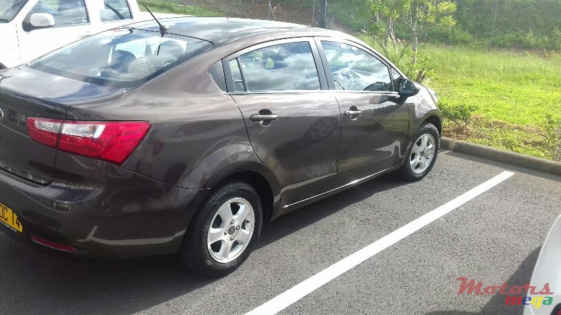 2014' Kia Rio photo #2