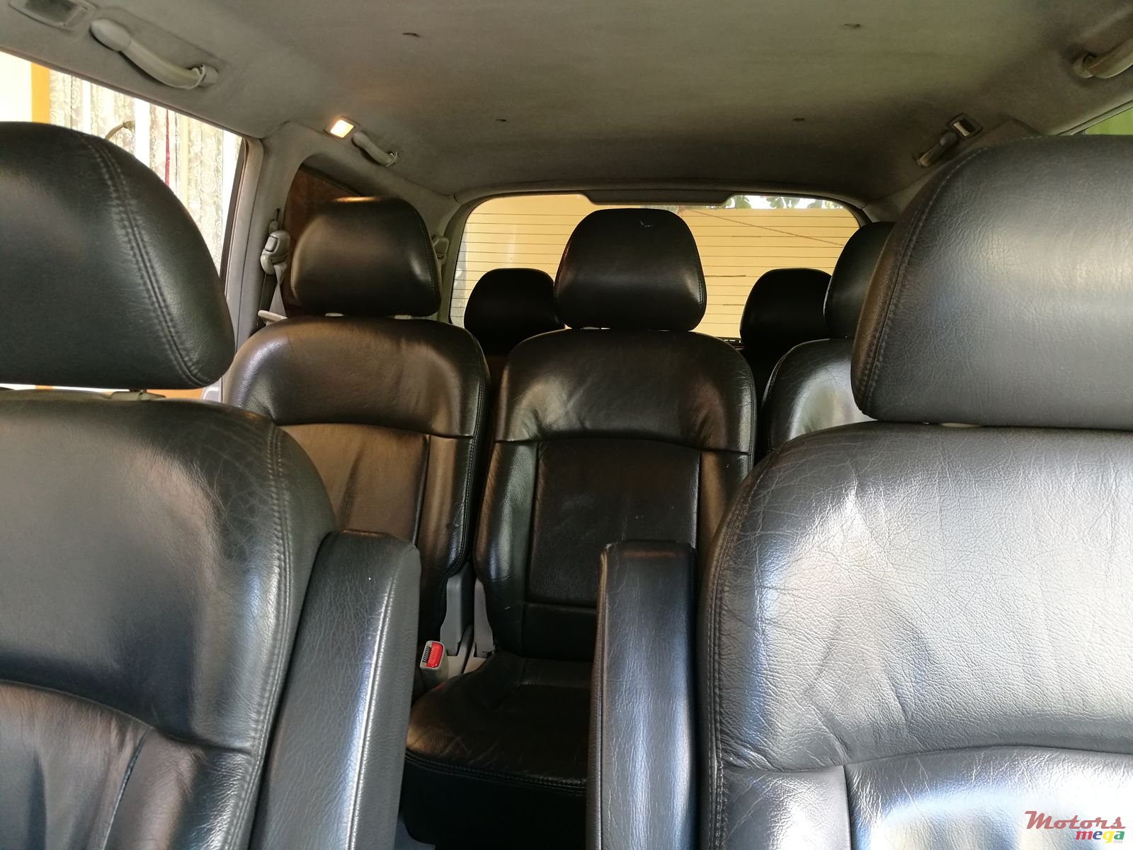 2005' Hyundai Trajet photo #5