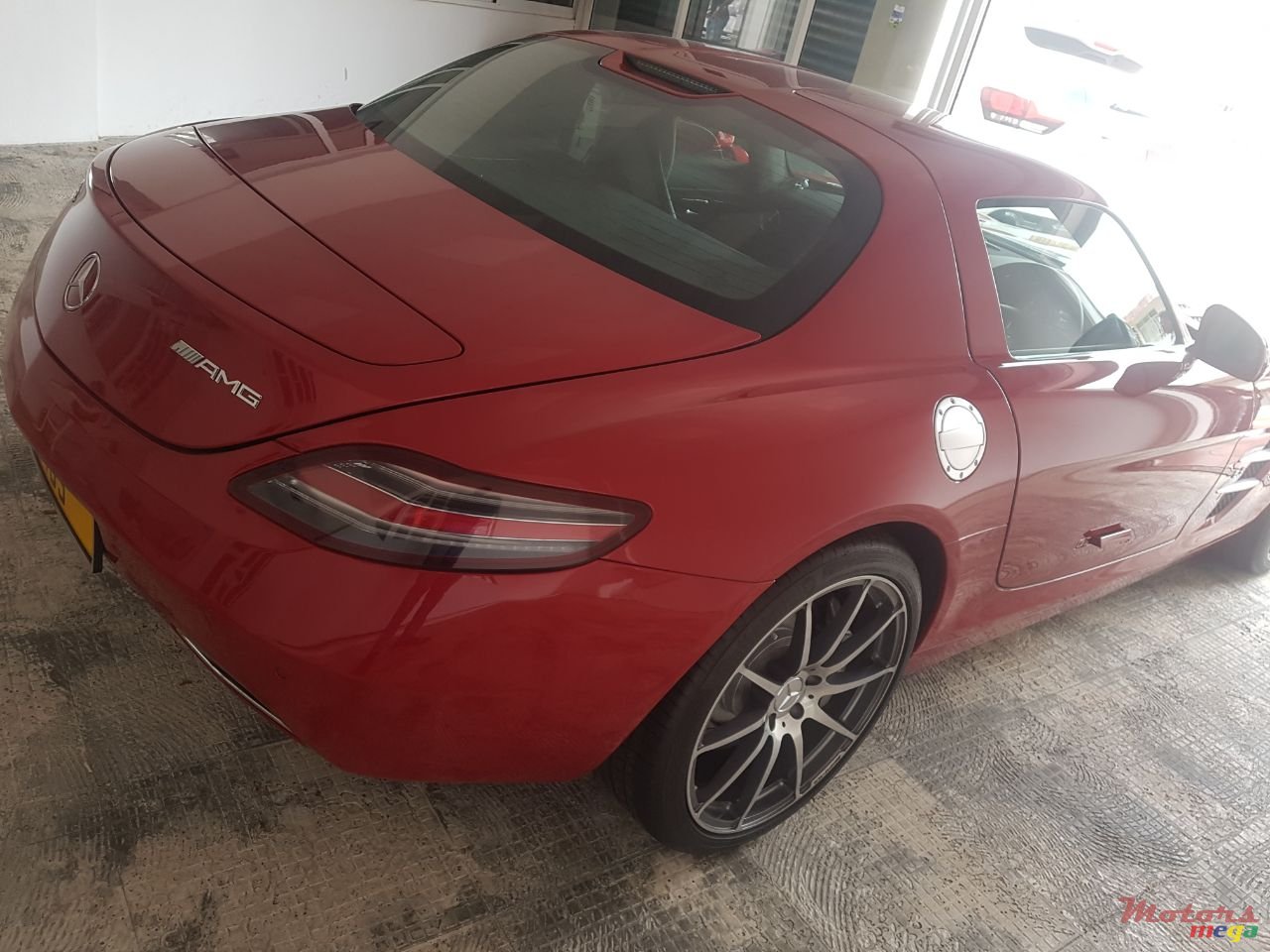 2016' Mercedes-Benz SLS AMG photo #3