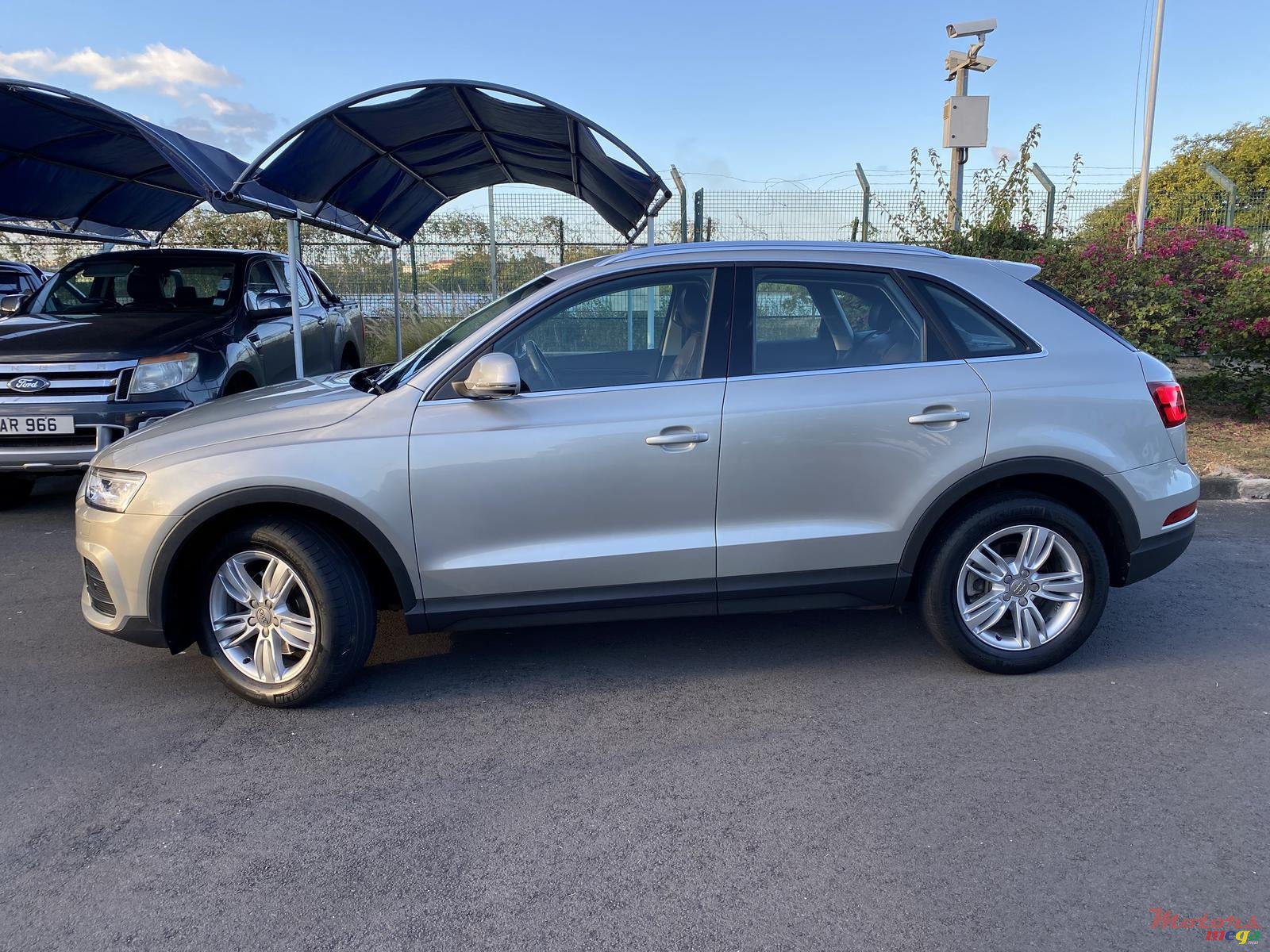 2016' Audi Q3 photo #1