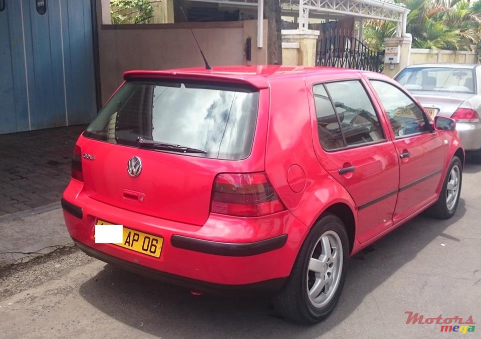 2006' Volkswagen Golf VI photo #2