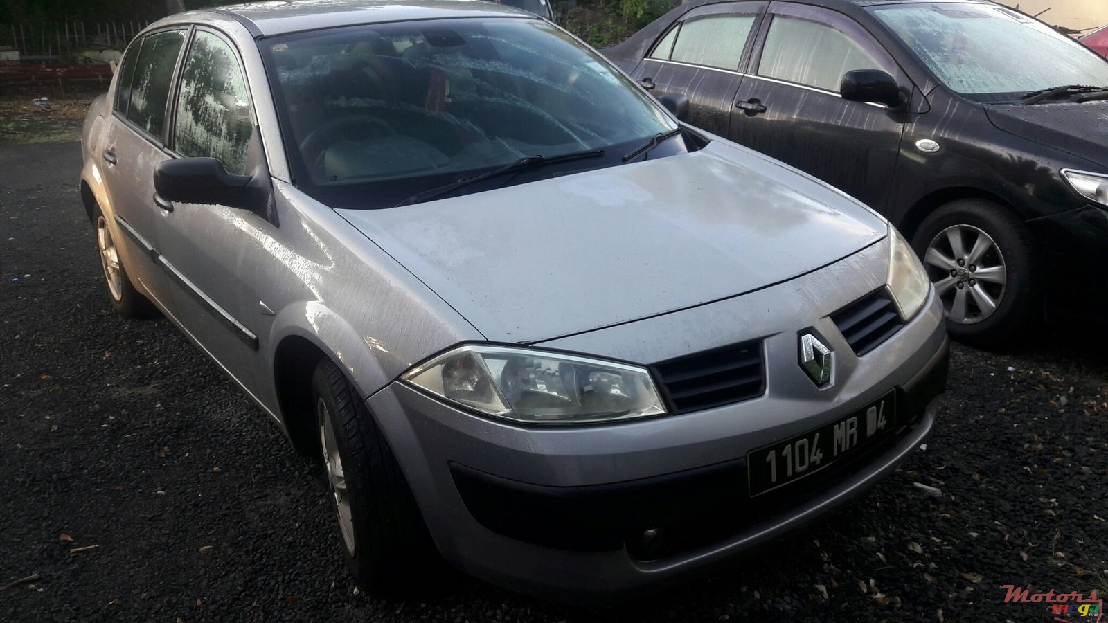 2004' Renault Megane photo #1