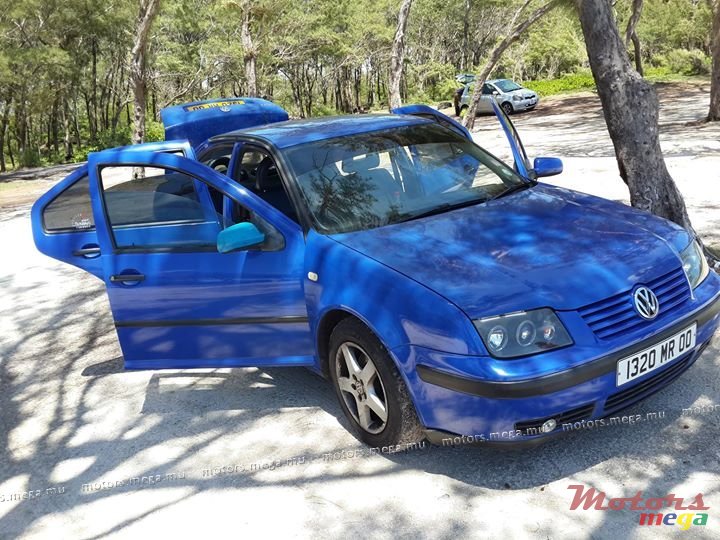 2000' Volkswagen Jetta Bora photo #1