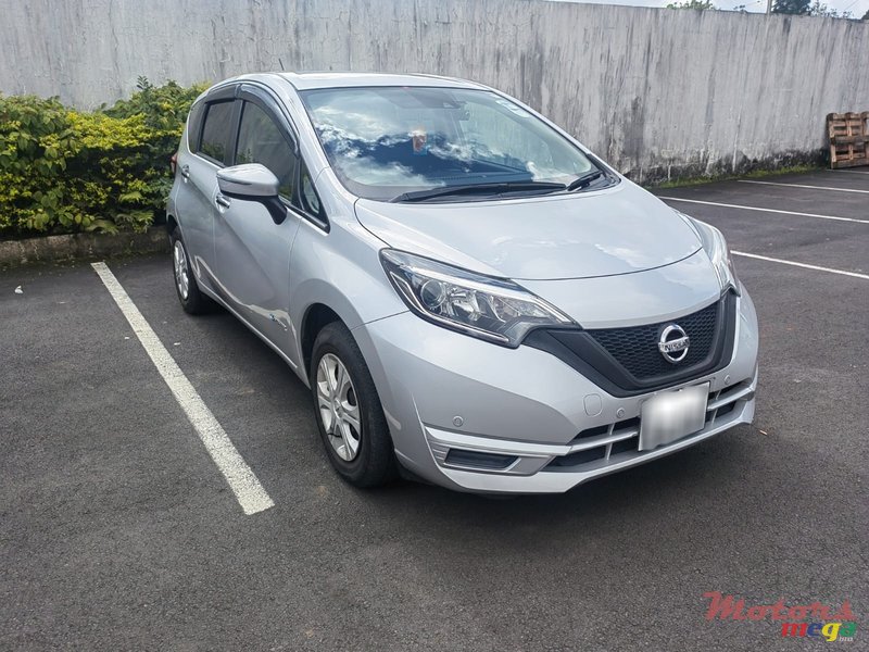 2020' Nissan Note E Power photo #1