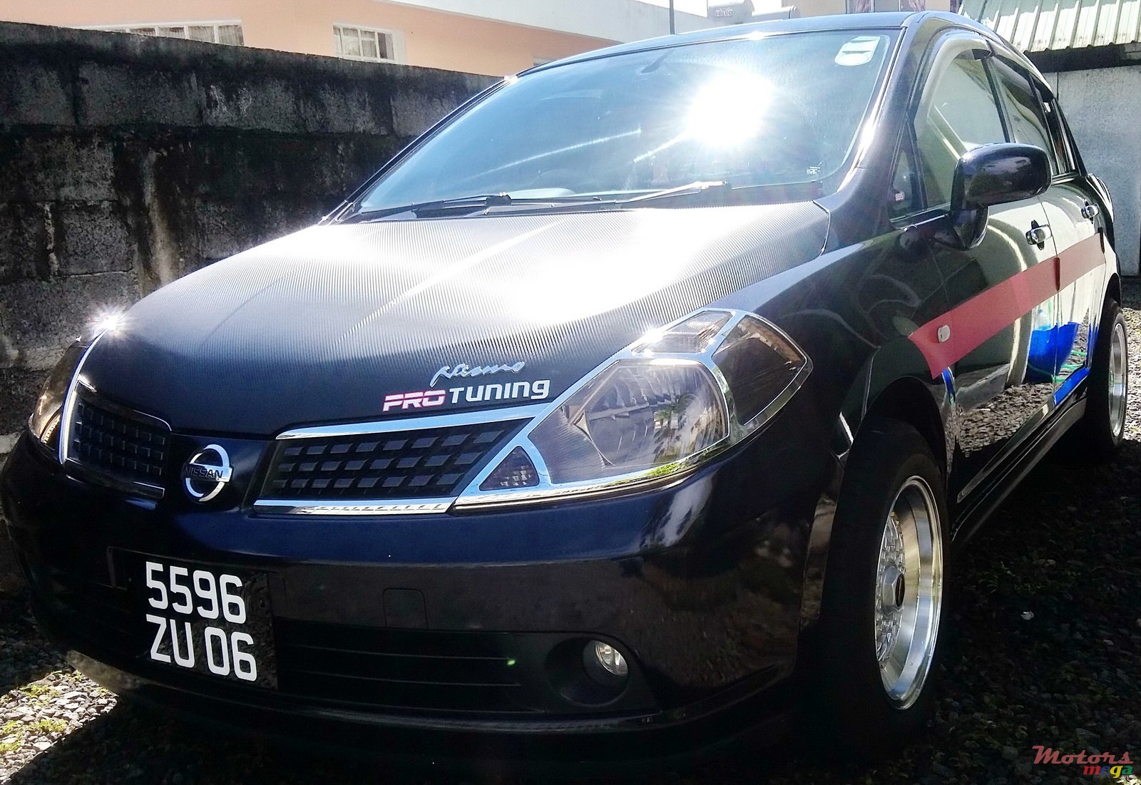 2006' Nissan photo #1