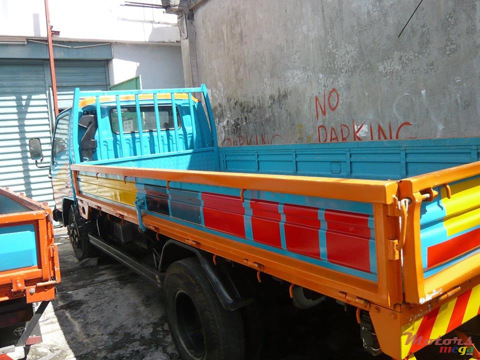 1995' Mazda Titan photo #3