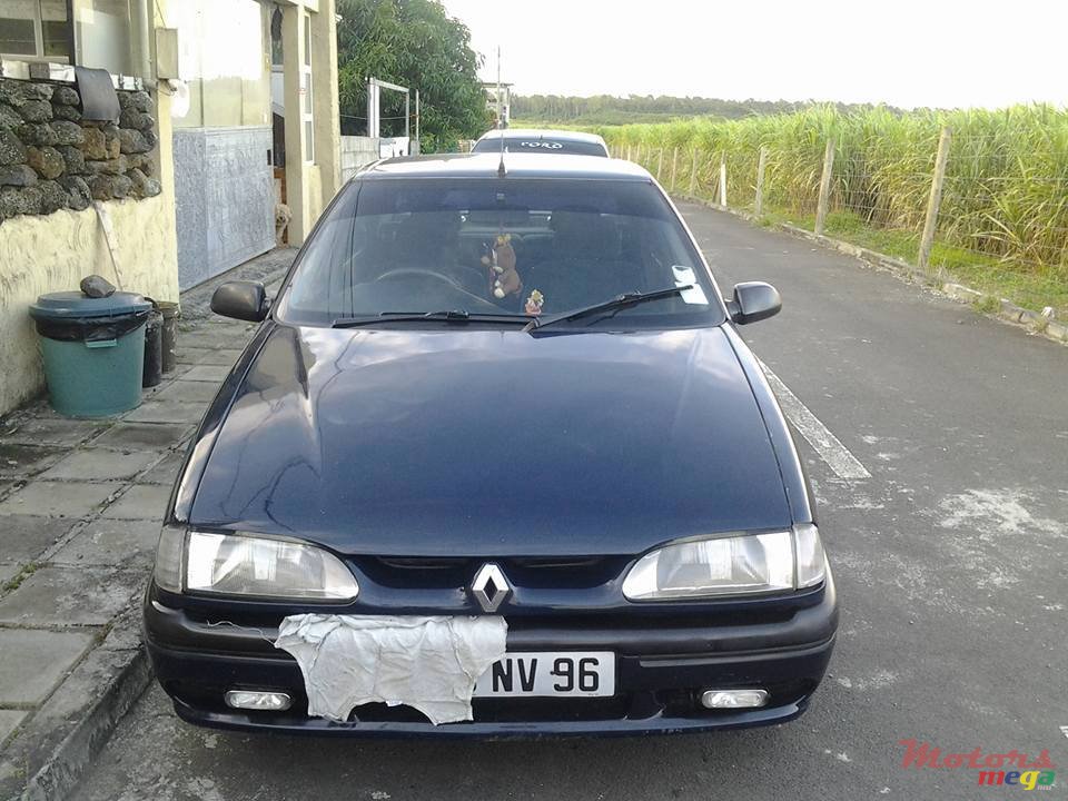 1996' Renault 19 photo #1