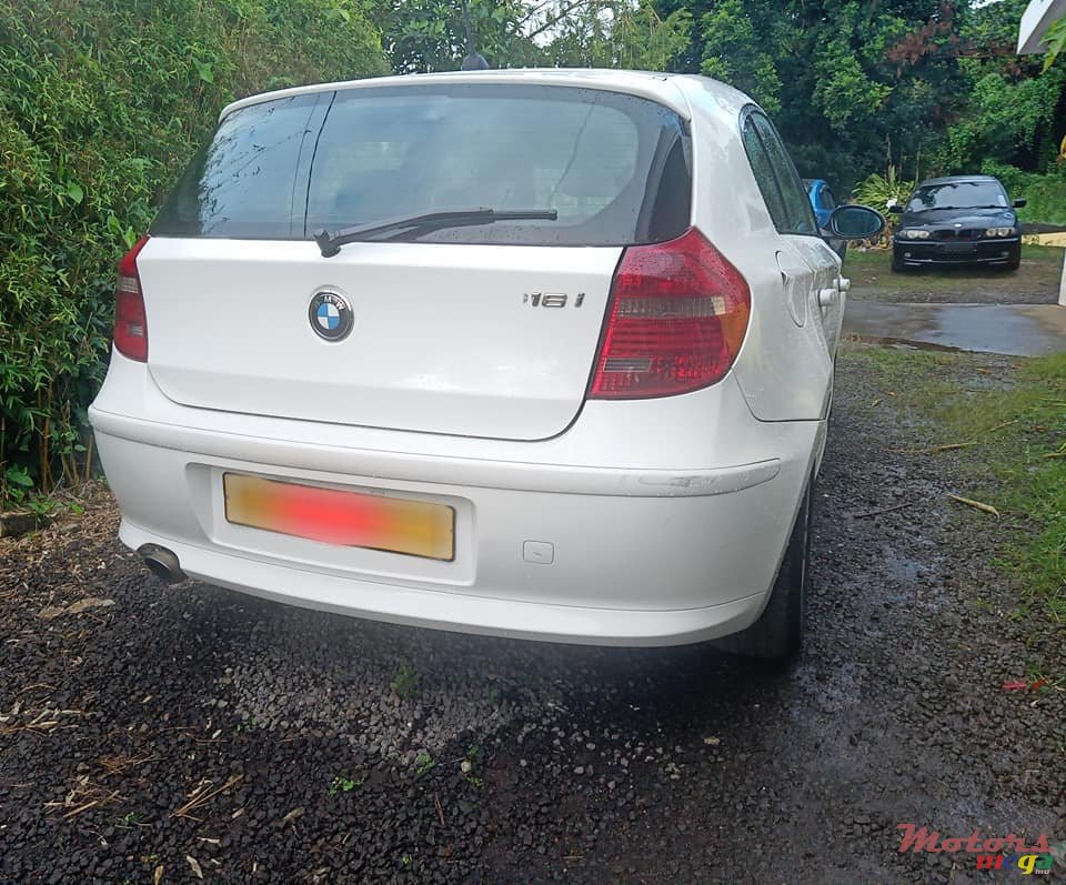 2009' BMW 116 MANUAL photo #3