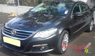 2010' Volkswagen Passat CC Sport car photo #1