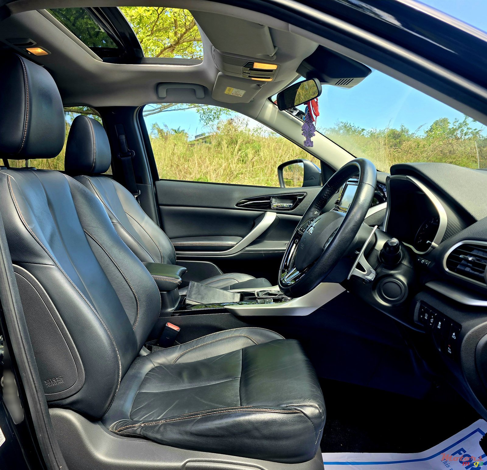 2019' Mitsubishi Eclipse Cross 1.5T Subroof photo #6