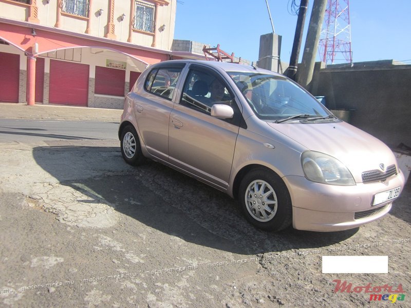 1999' Toyota vitz  photo #1