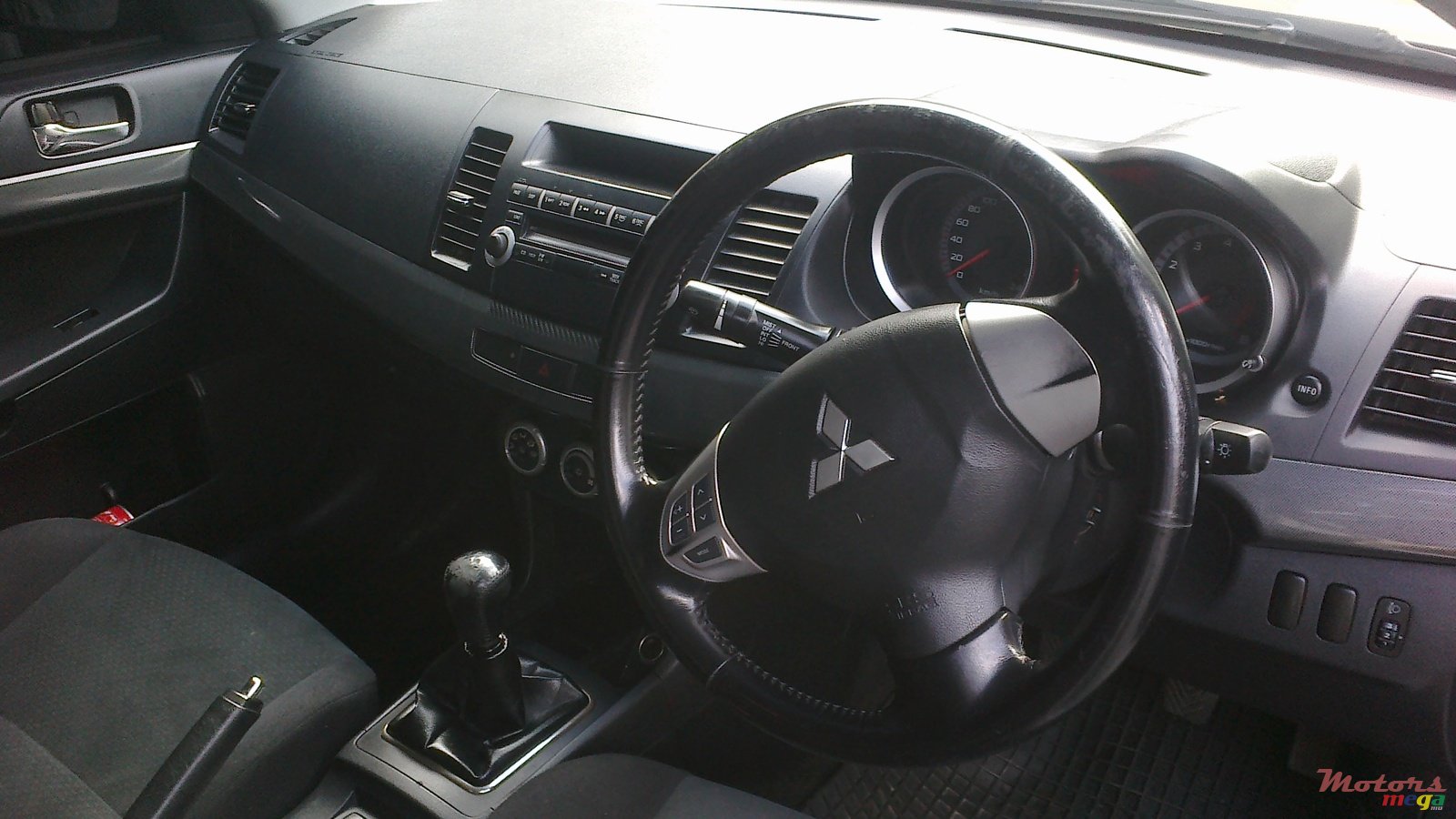 2008' Mitsubishi Lancer EX photo #4