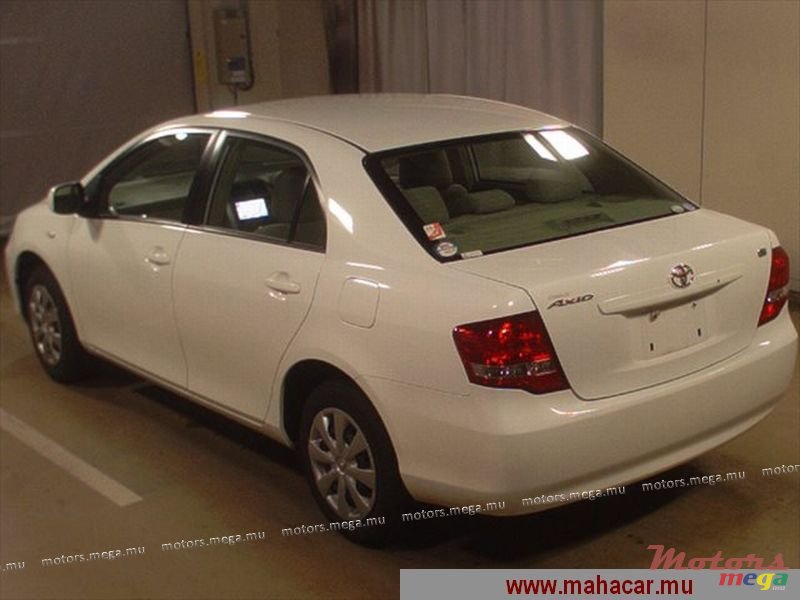 2011' Toyota Axio photo #2