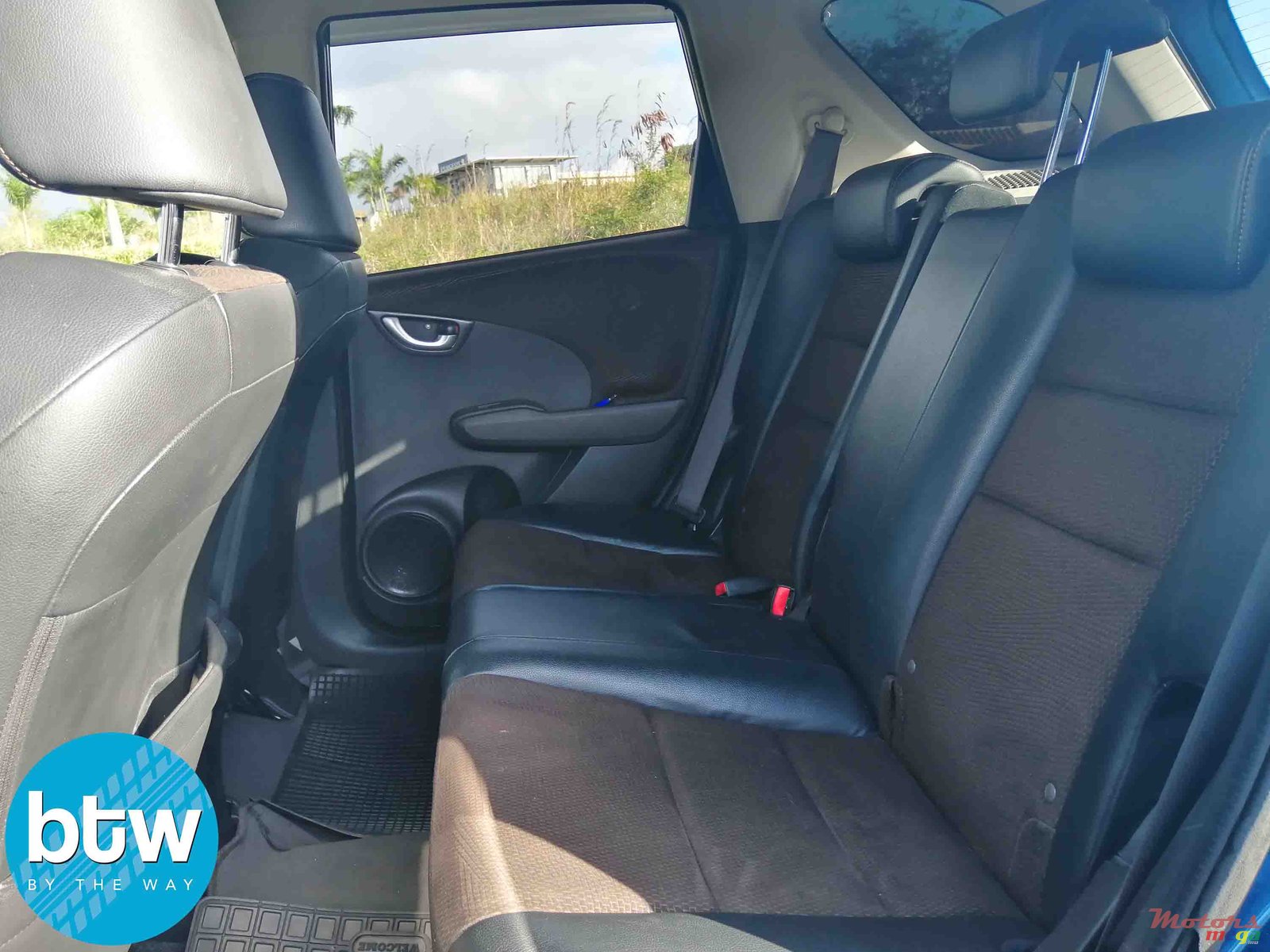 2013' Honda Fit photo #4