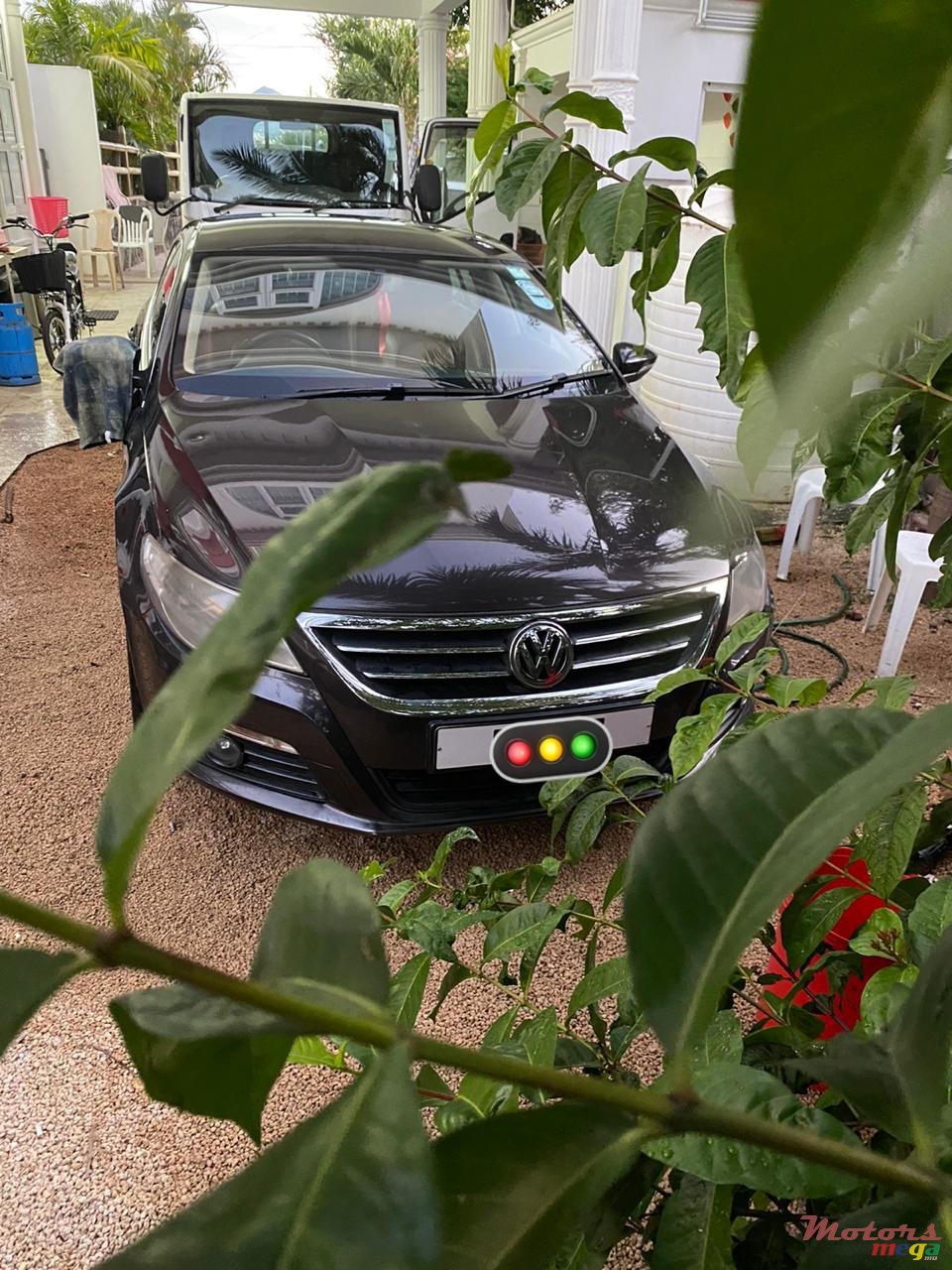 2011' Volkswagen photo #4