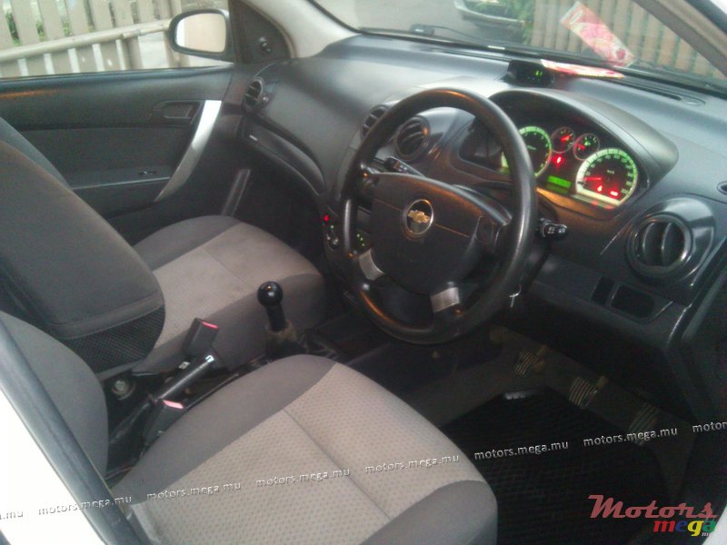 2009' Chevrolet Aveo photo #4