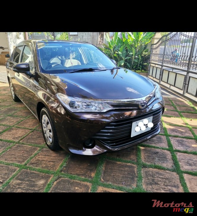 2015' Toyota Axio photo #1