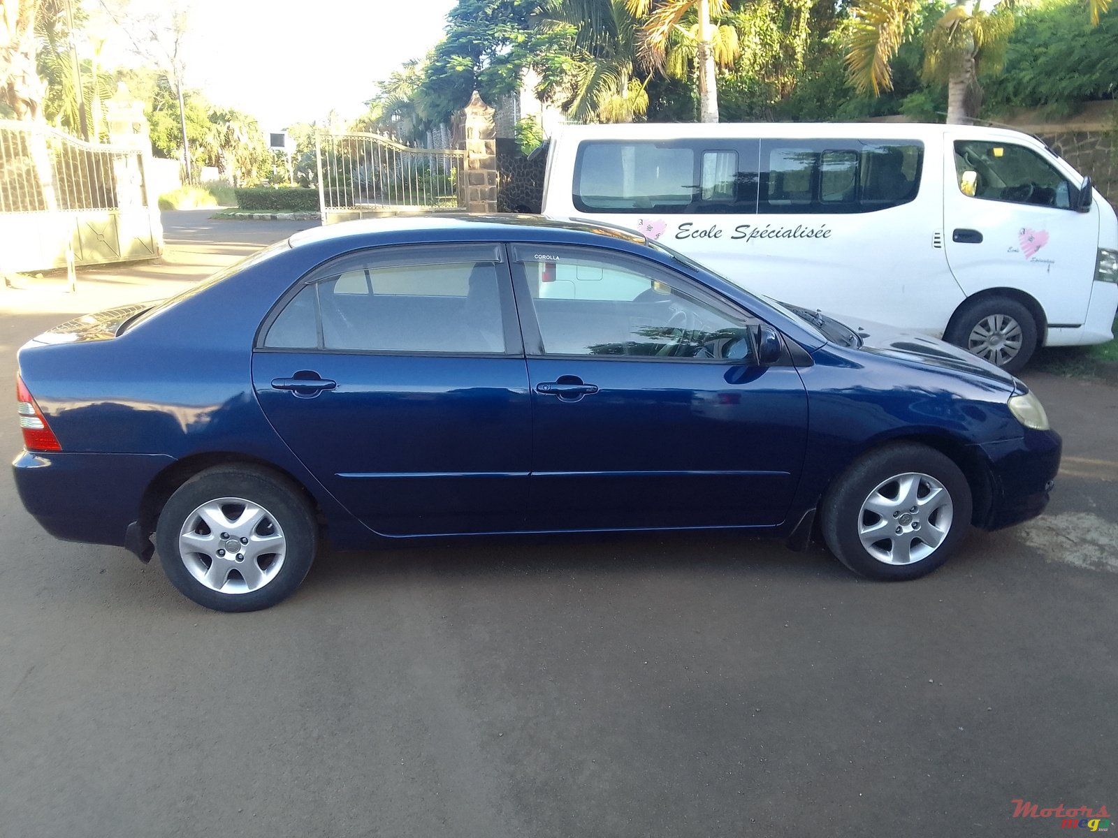 2002' Toyota Corolla NZE 121 photo #6