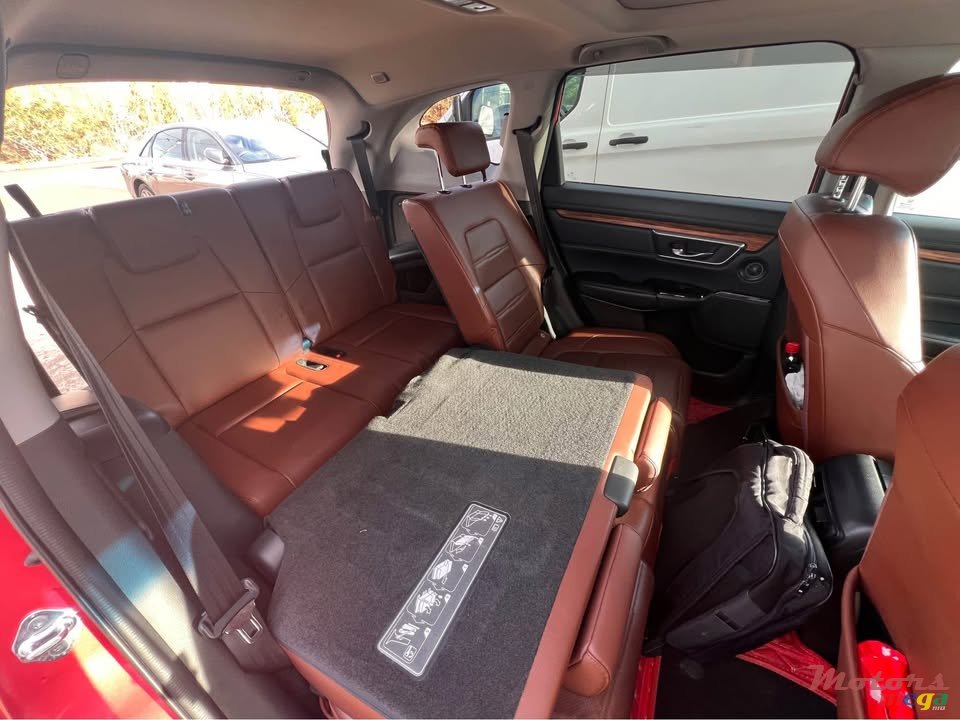 2018' Honda CR-V 7 seater EX Masterpiece photo #5