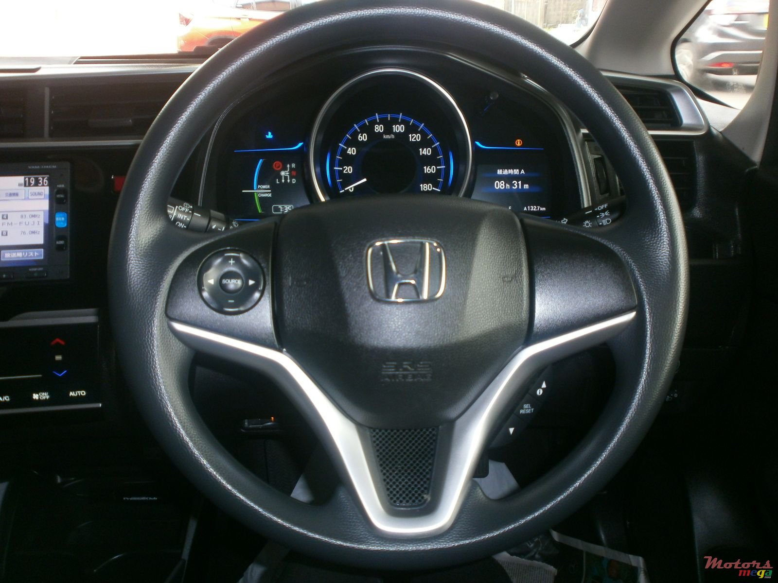 2017' Honda Fit Hybrid photo #4