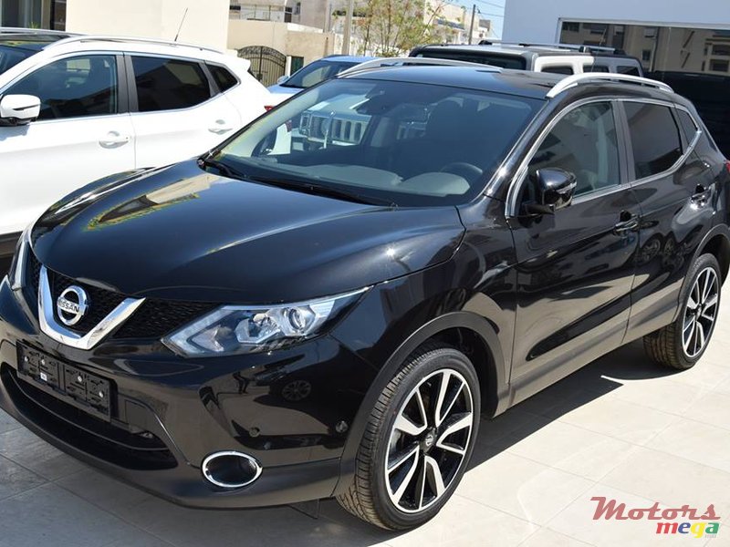 2017' Nissan Qashqai Tekna photo #4