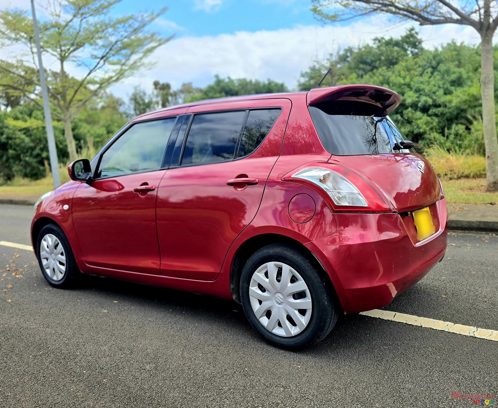 2012' Suzuki Swift Keyless Japan photo #5