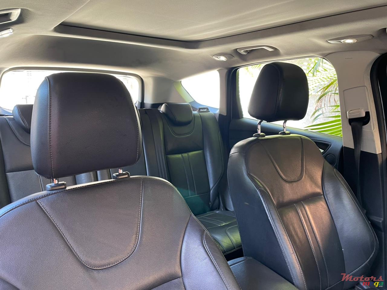 2014' Ford Kuga Original photo #2