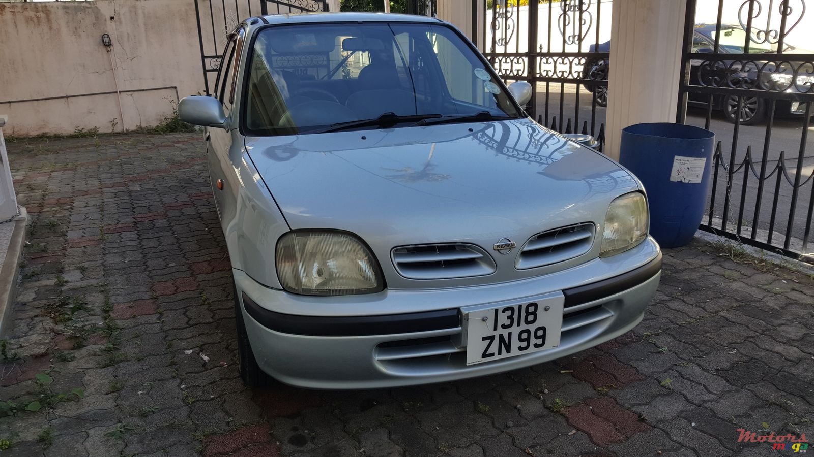 1999' Nissan March photo #3