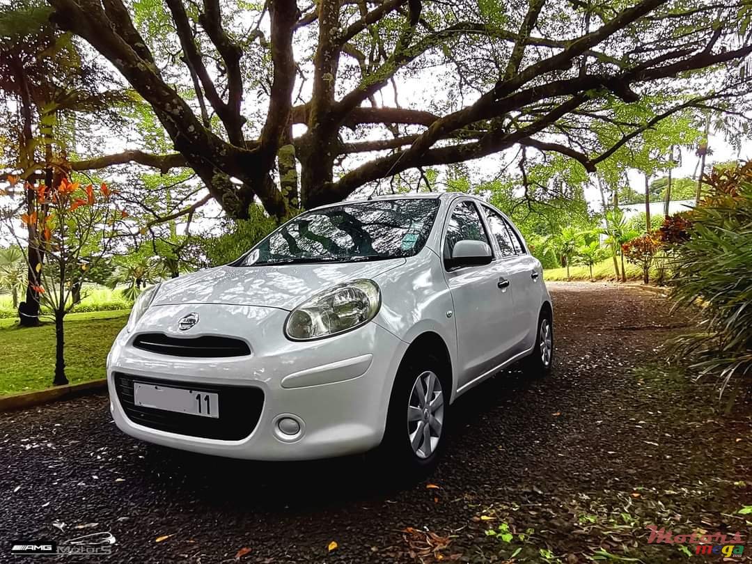 2011' Nissan March photo #2