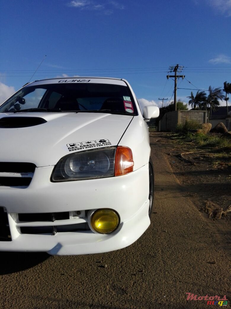 1998' Toyota Starlet photo #5