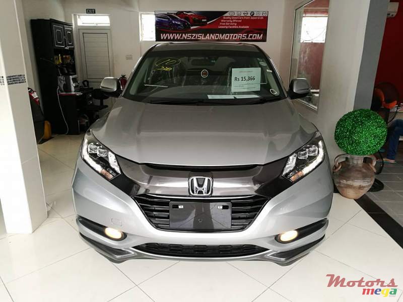 2015' Honda HR-V photo #1